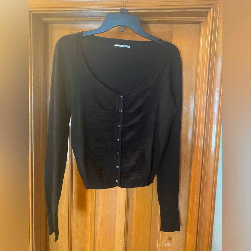 Cardigan sweater